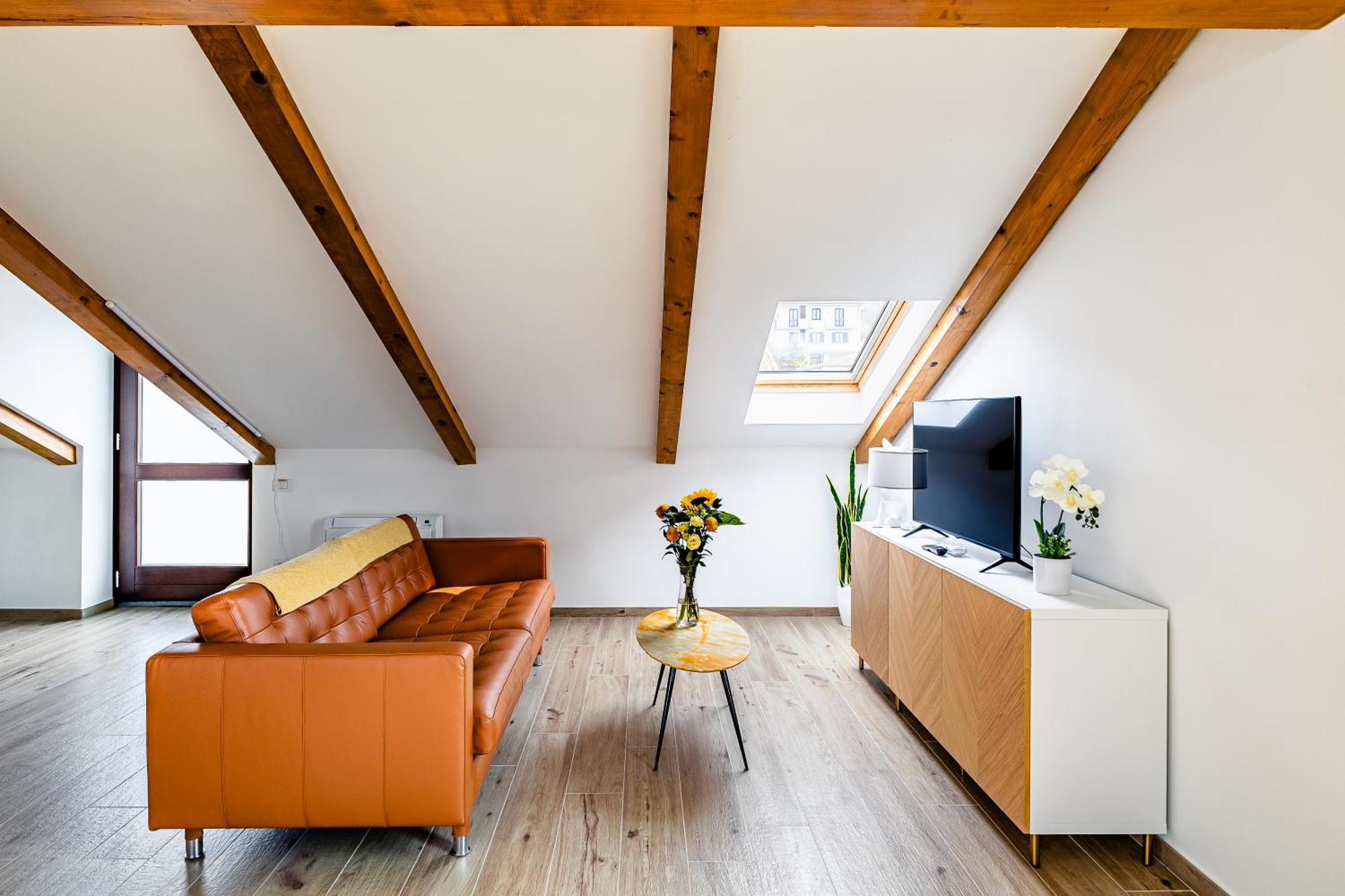 Charming Barolo Wine Loft Hotel Monforte D'Alba Exterior photo